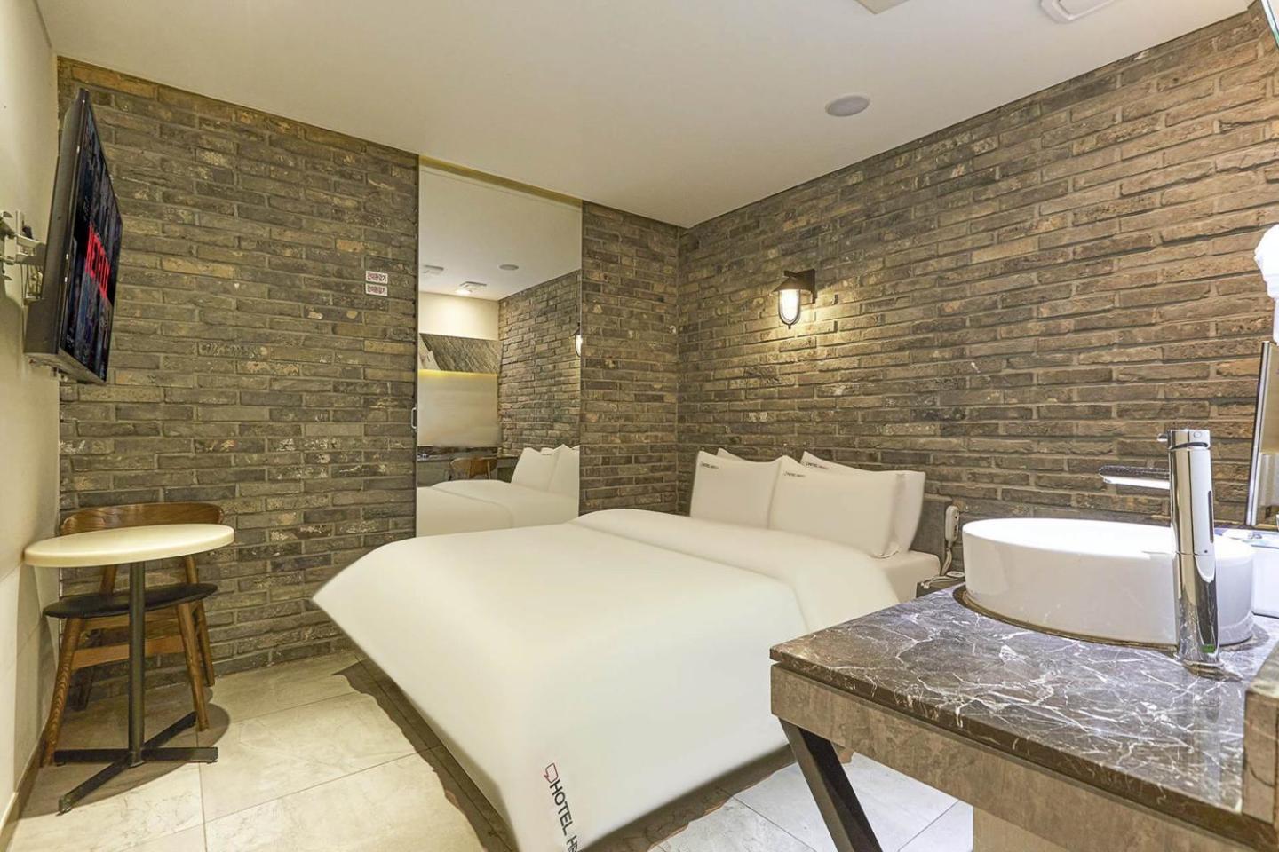 Hertz Hotel Seoul Exterior foto